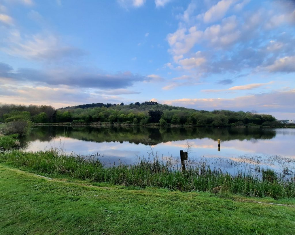  Woodshaw Reservoir photo 6