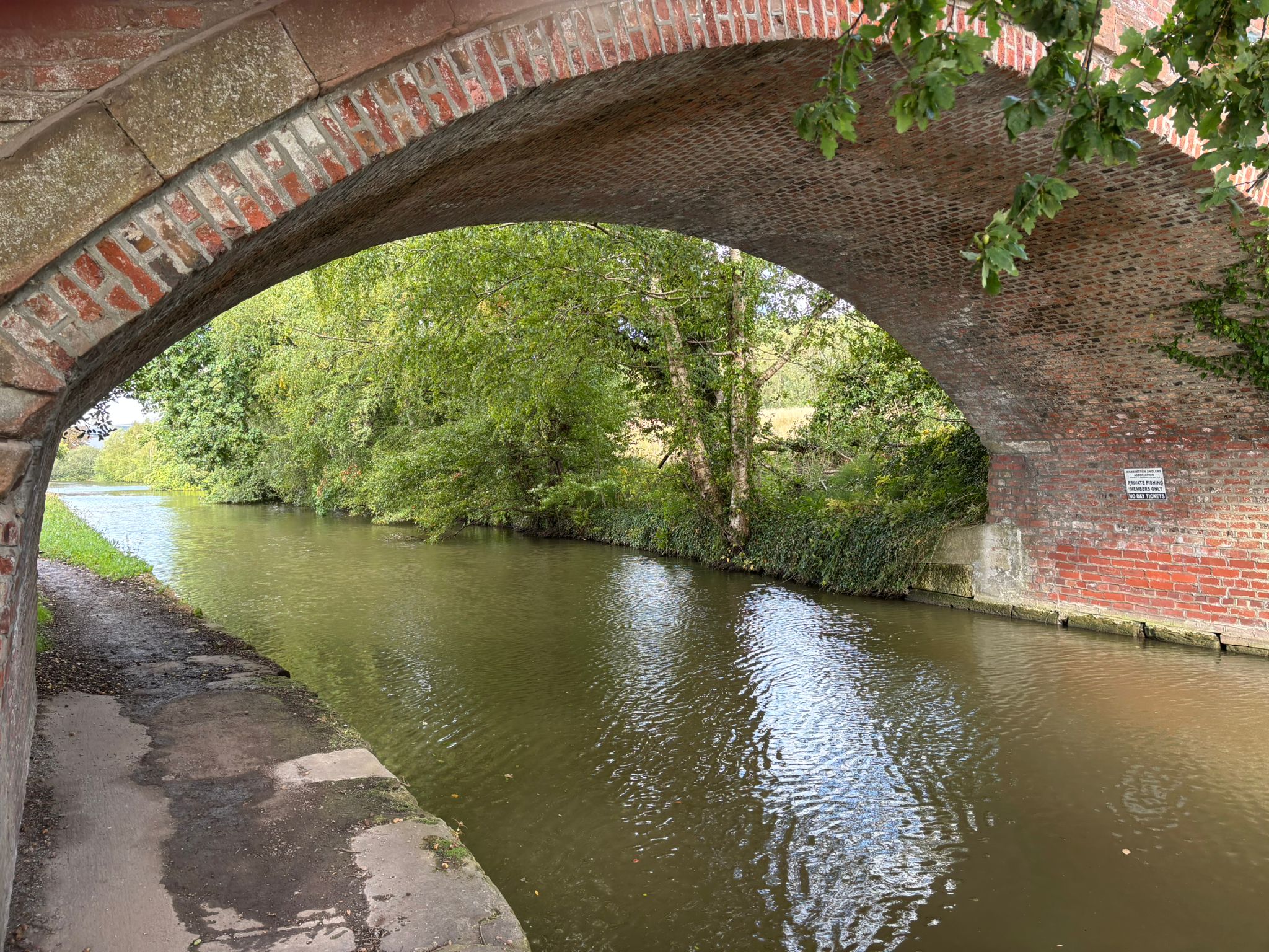 4 Acton Grange Br - Houghs Br (WALTON) photo 4