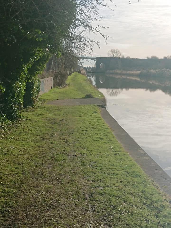 River Weaver - Frodsham Navigation  photo 6