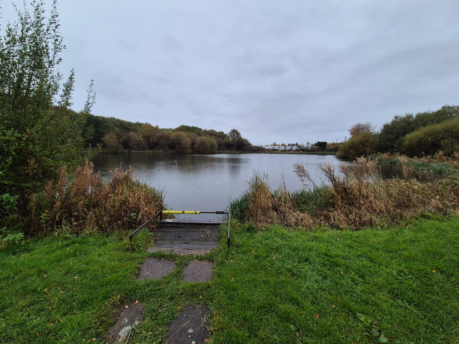  Woodshaw Reservoir photo 10